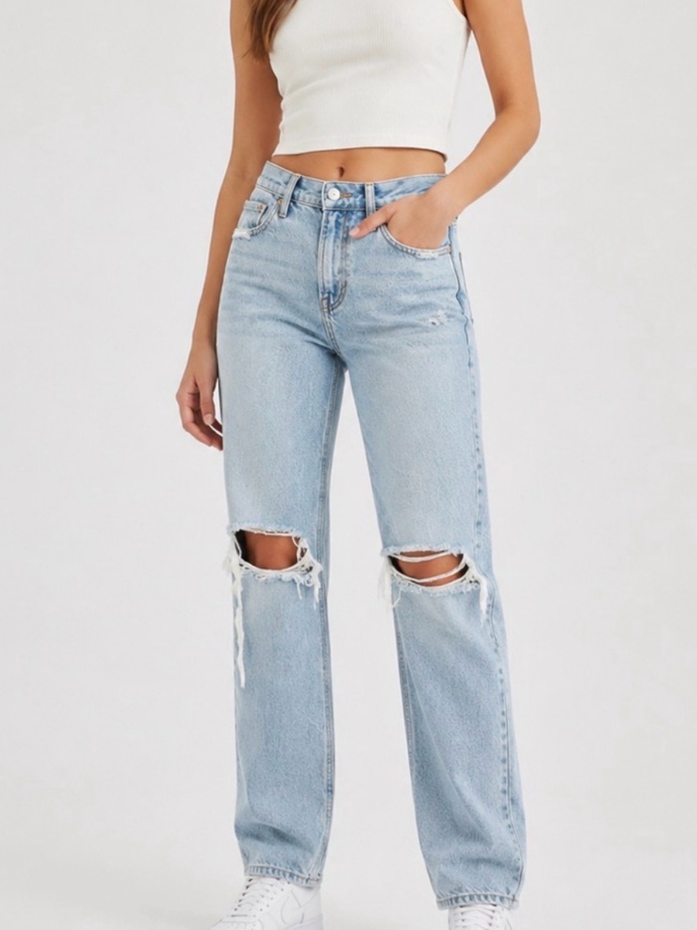 American Eagle High Rise 90’s Jeans